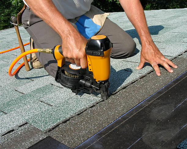 Quick and Trustworthy Emergency Roof Repair Services in Bromley, KY